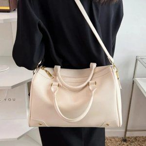 Sustainable Leather Duffle Bag